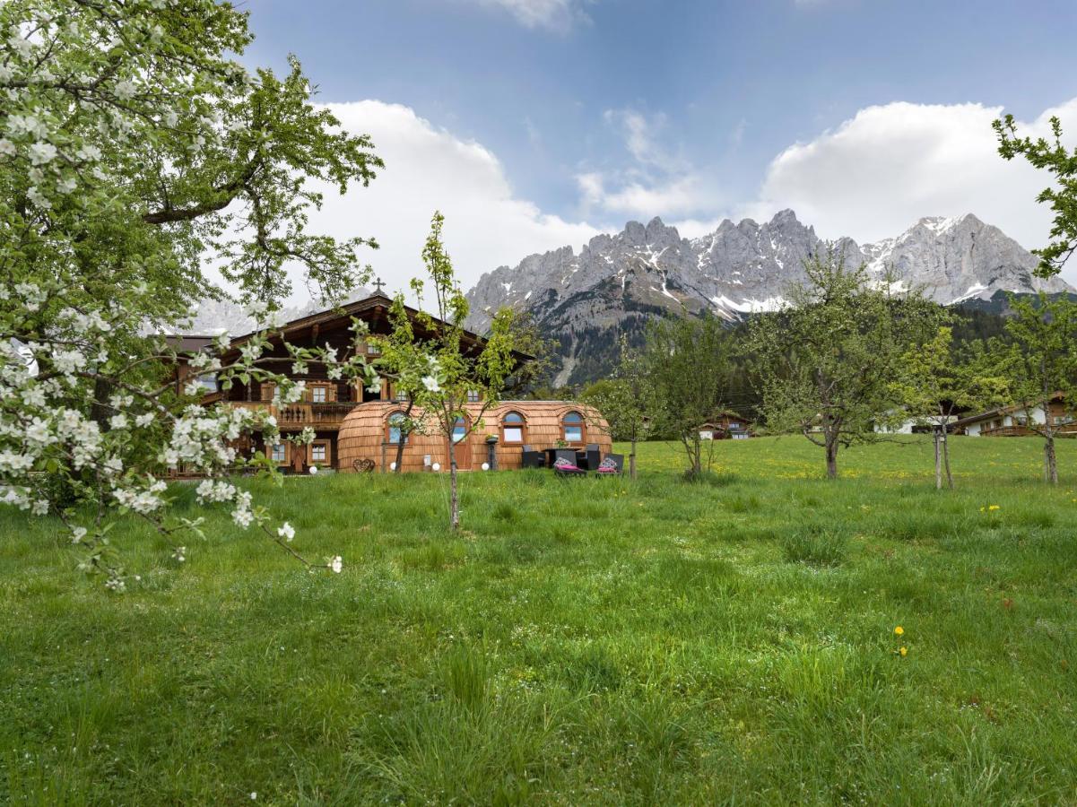Sabindls Kaiser Platzl Going am Wilden Kaiser Buitenkant foto